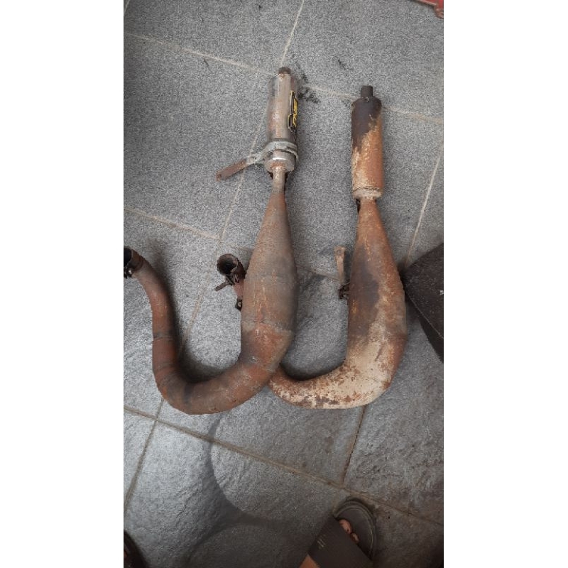 Knalpot Vespa Racing Bekas Buang Kiri