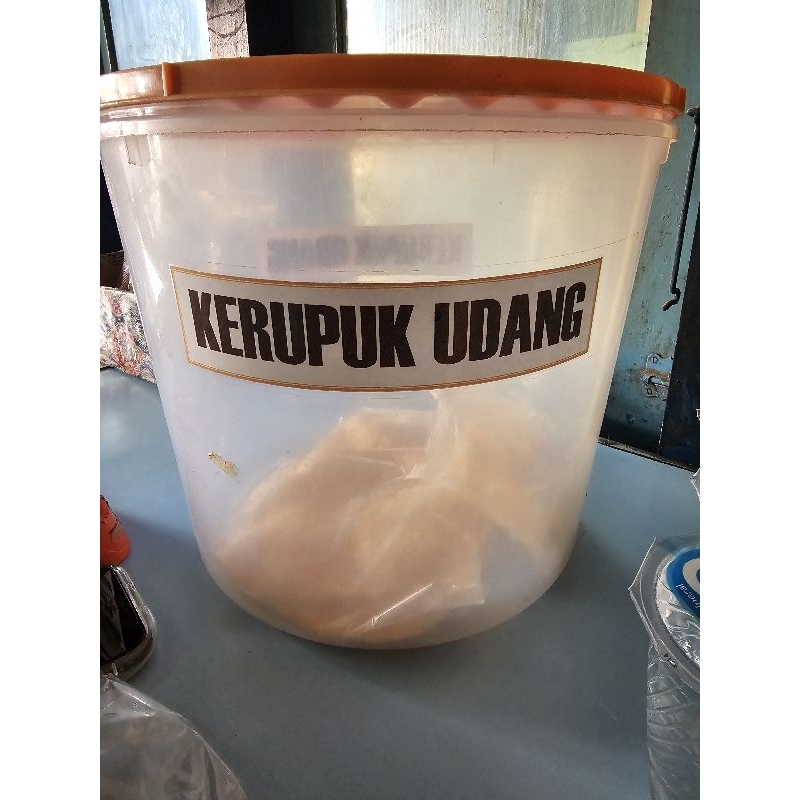 

krupuk udang mentah siap goreng