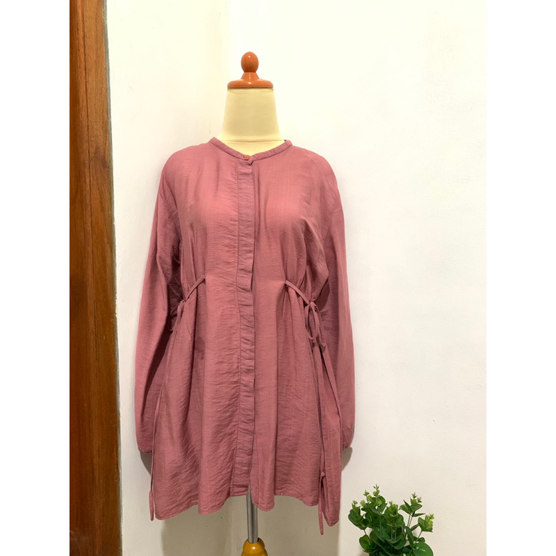 Mezzaluna Signature / Preloved Mezzaluna Signature / Preloved Top Mezzaluna / Preloved Baju Wanita