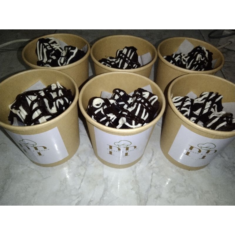 

Fudgy Brownis Cup||BrownisBITES