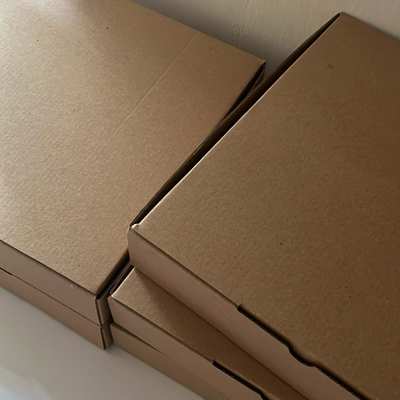 

Box/ Kardus package