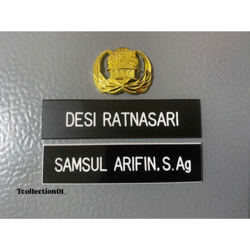 Papan Nama Dada Grafir Murah + Pin Korpri Kuningan Lencana Korpri
