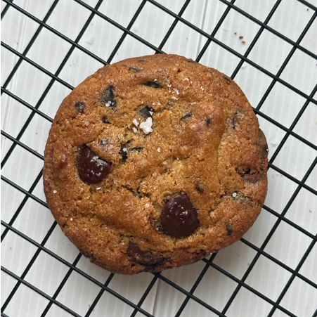 

Kroombs OG Chocolate Chip Cookies