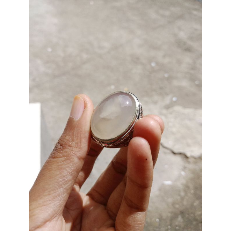 akikbatu cincin akik motif yakut putih