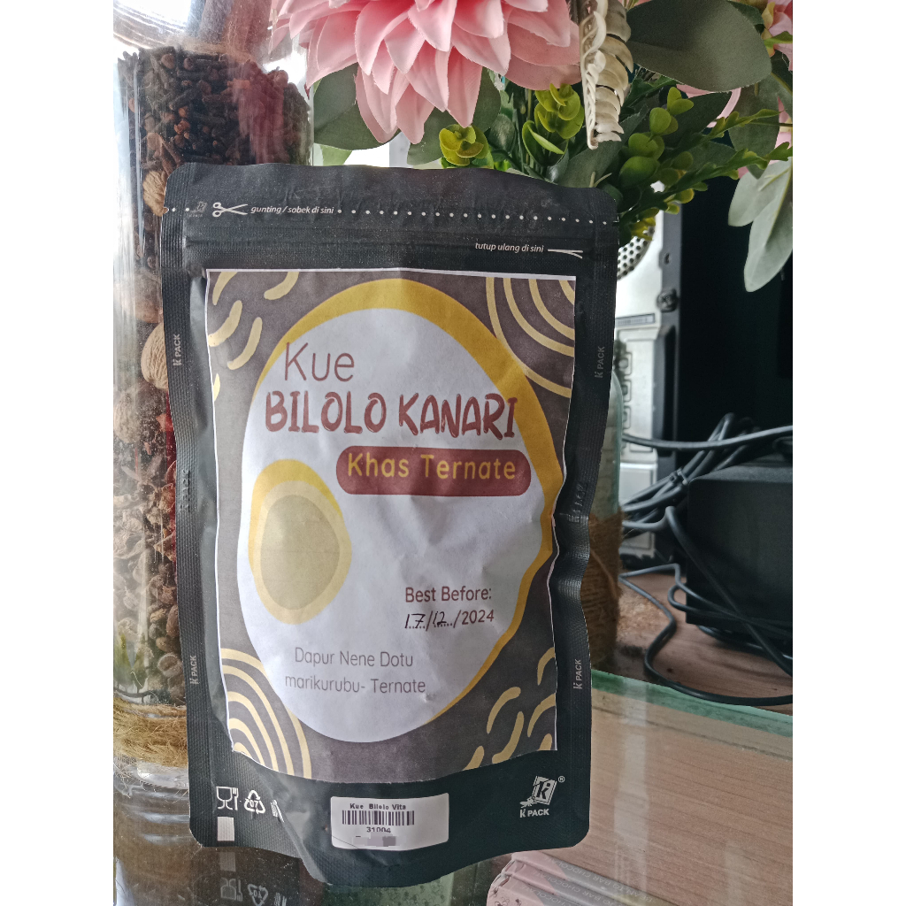 

Kue Bilolo Kenari