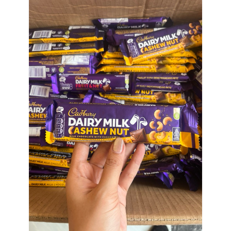 

Cadbury 62gr Cuci Gudang EXP MEI 2025