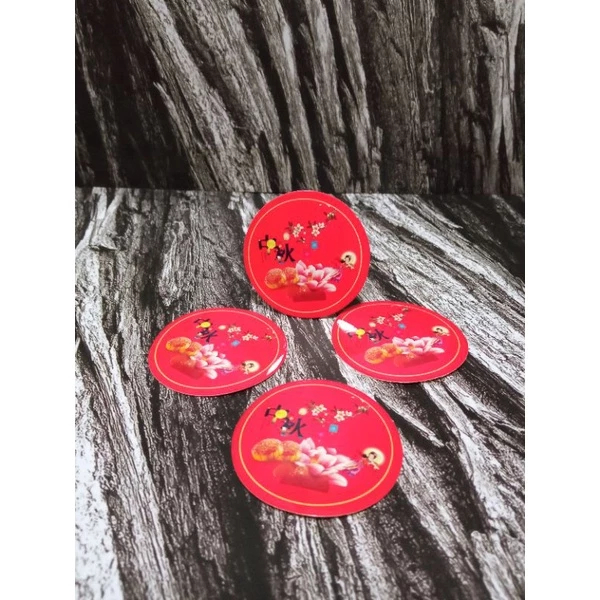 

Sticker Monokrom Festival Desain Bulat Merah Ukuran 5,5cm