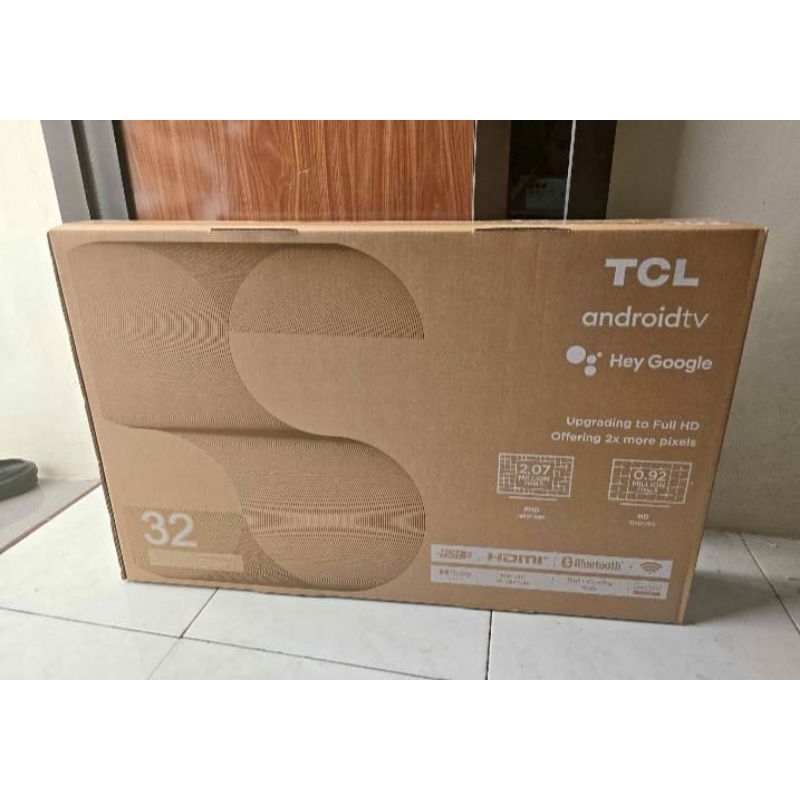 TCL 32A9  32 Inch Smart TV