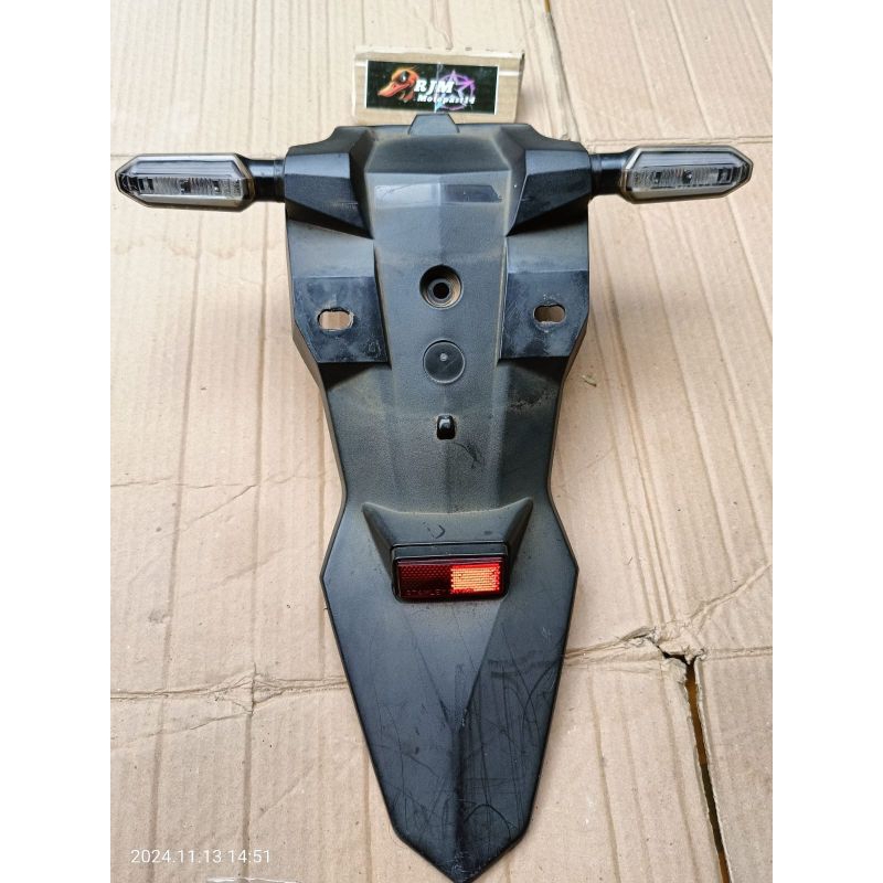 Spakbor belakang Cb 150 R led original copotan set lampu sein sen sepakbor slebor belakang