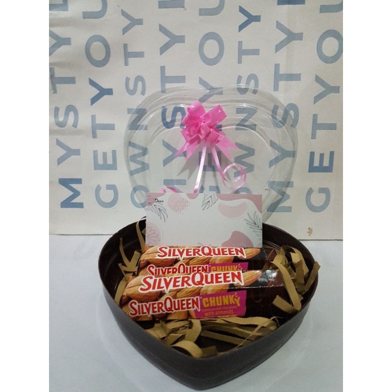 

SilverQueen Chunkybar 26gr Love isi 2