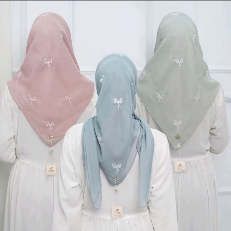 Hijab Coquette Bordir Pita Kecil Pouch || Hijab Coquette Brand Azara || Hijab Coquette Logo [free po