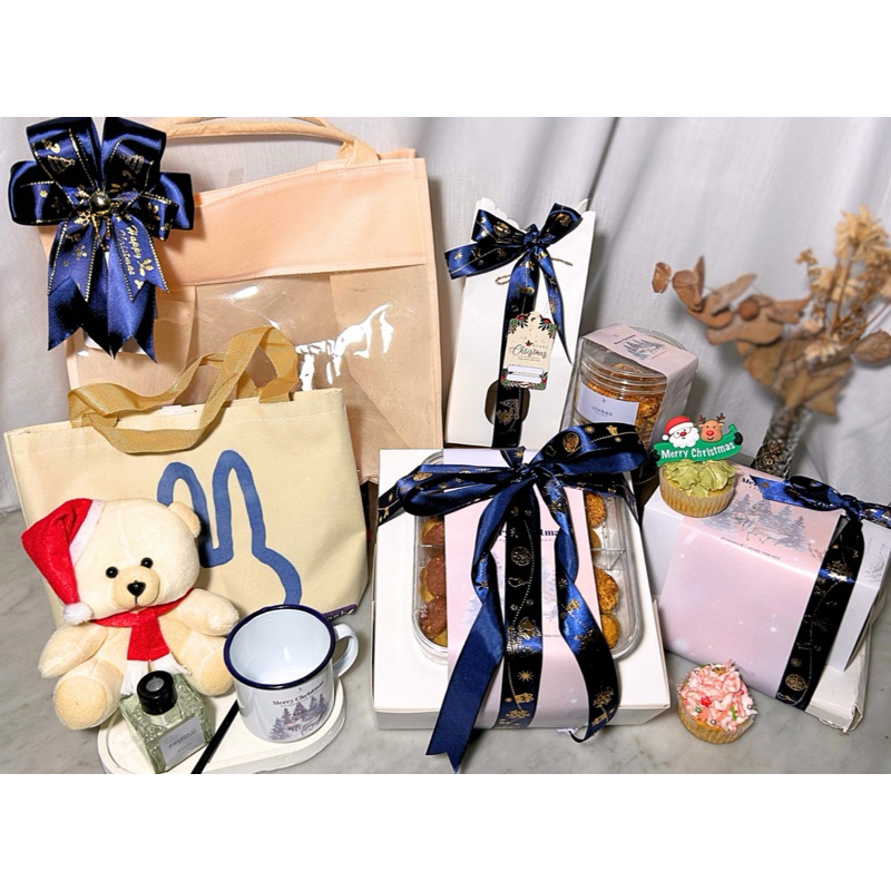 

HAMPERS KADO NATAL CHRISTMAS/PARCEL NATAL/CHRISTMAS GIFT BOX/XMAS HAMPERS/3SWEETSID COOKIES & REED DIFUSSER