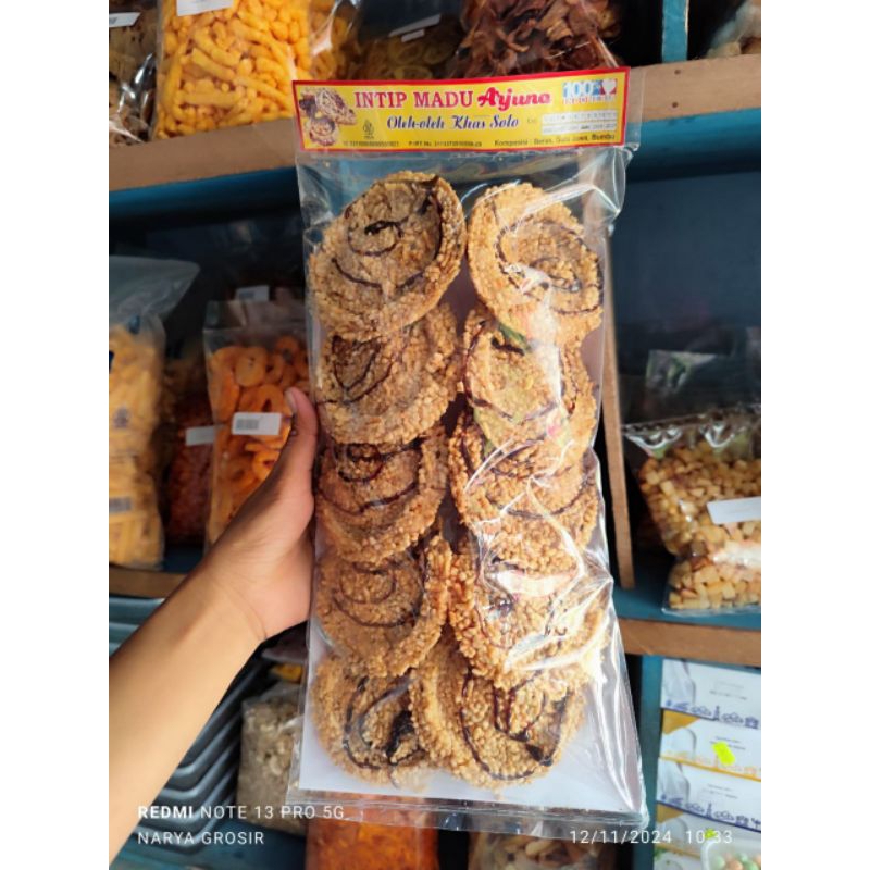 intip madu khas solo isi 10 pcs (300 gram) / intip madu / intip camilan khas solo