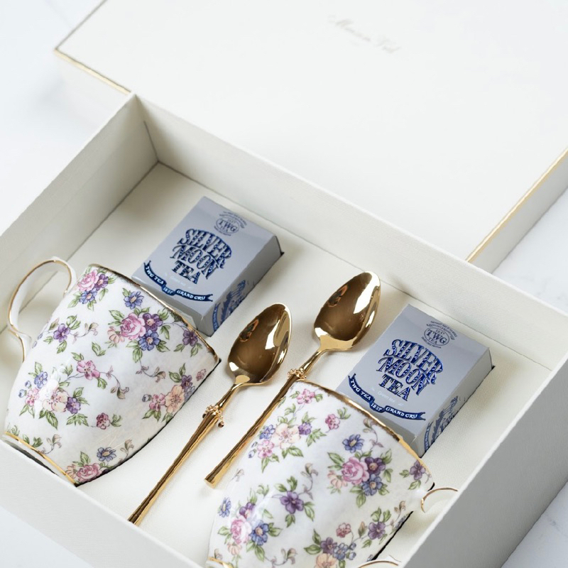 Christmas Natal Hampers Parcel Gift Set Authentic Royal Albert 100 Years 1940 English Chintz Mug Gel