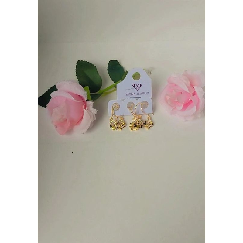 anting anak mainan love