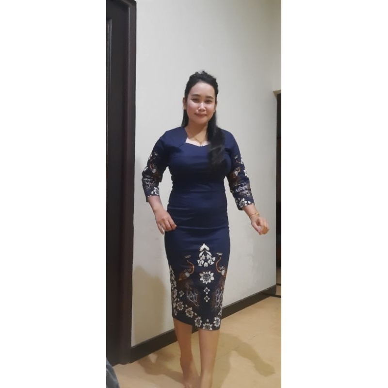 Dress Wanita Natal/ Wisuda Couple