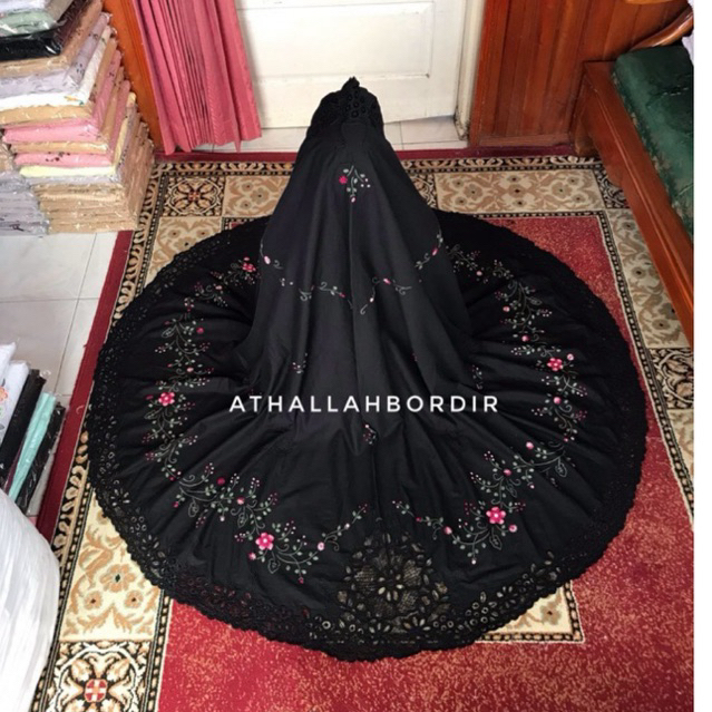 mukena kerancang sulam bukittinggi paris hitam