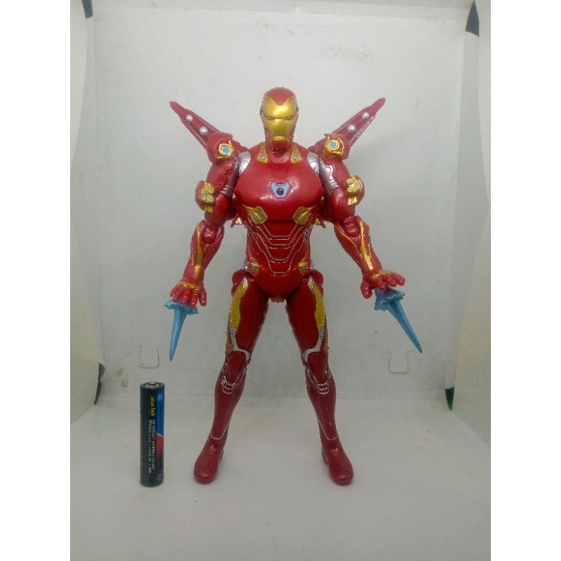Mainan Action Figure Ironman Mark 50