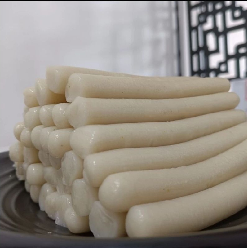 

Tteokpokki / Tteok / Topokki / Rice Cake Korea kemasan 1Kg