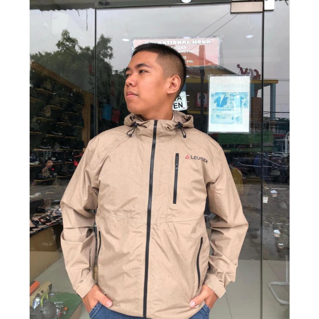 RAIN JAKET LEUSER LAWA
