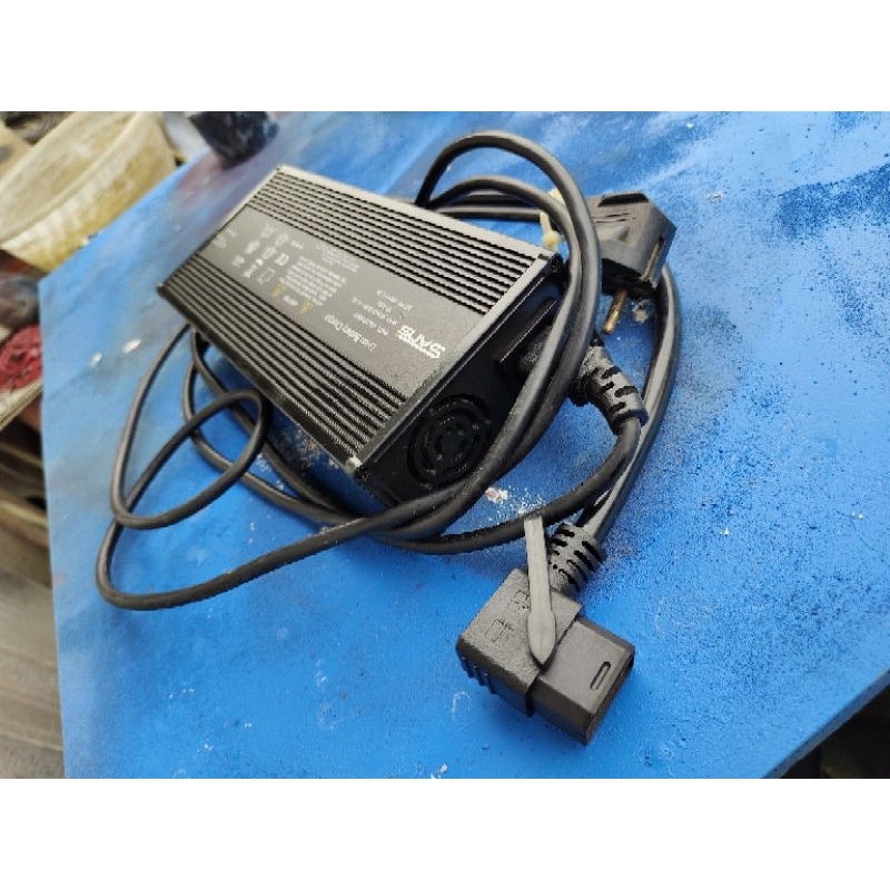 Charger Volta 401 7A / Charger Volta 7A/ Casan motor Listrik Volta 7Amper