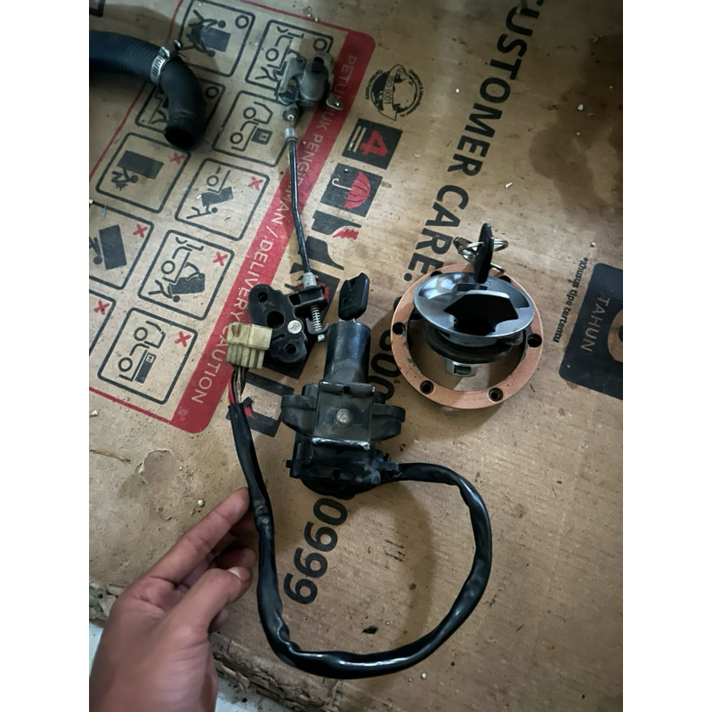 Kunci Set ninja 250 fi old