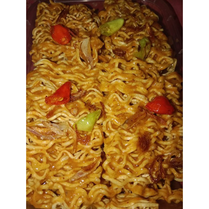 

Mie Keriting Pedas Asin