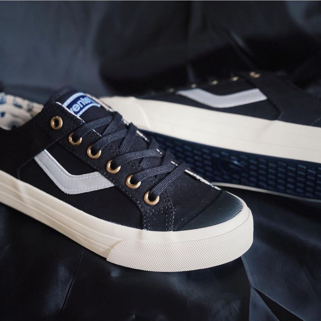 Ventela Reborn Reflective Black Natural