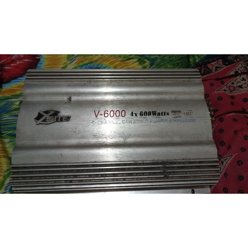 power amplifier mobil 4ch Xsite V6000