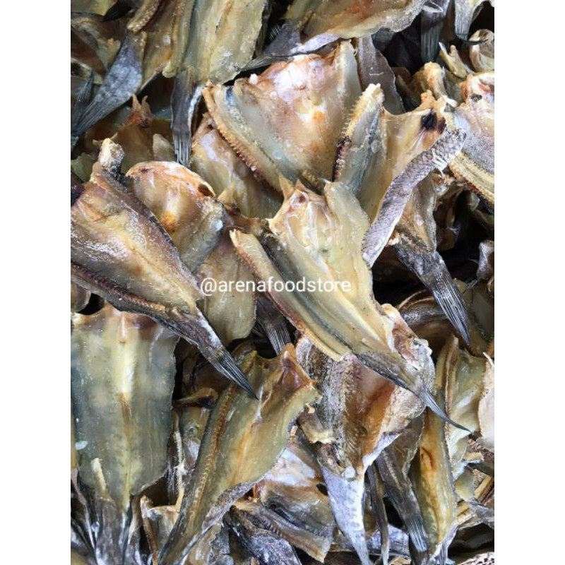 

IKAN ASIN / MACO SIAM 100GR, 250GR, 500GR ASLI BUKITTINGGI