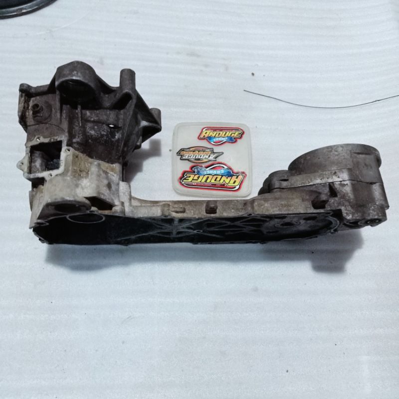 crankcase krengkes kalter karter tengah mesin tengah sanex hussar cpi 100cc matic 2tak 2t Oryginal s