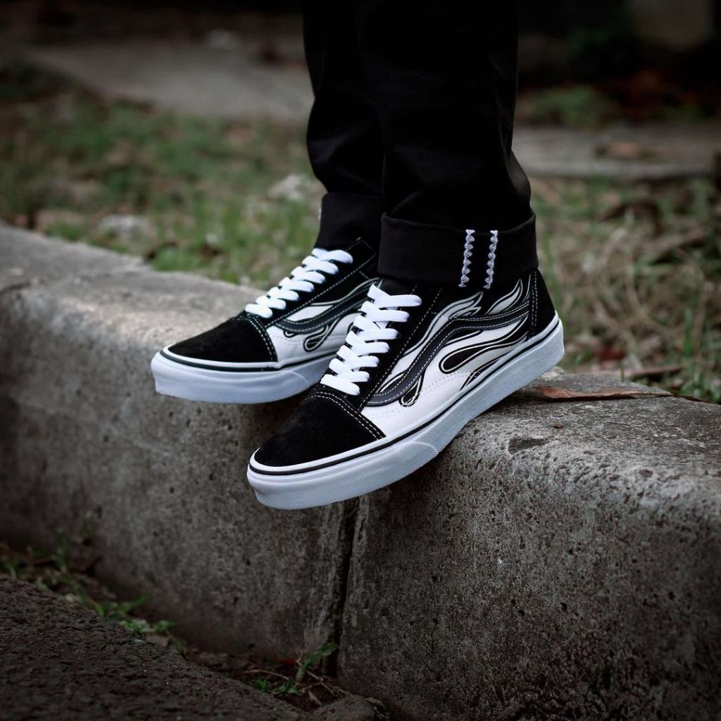 Vans Oldskool Classic Flame Black White