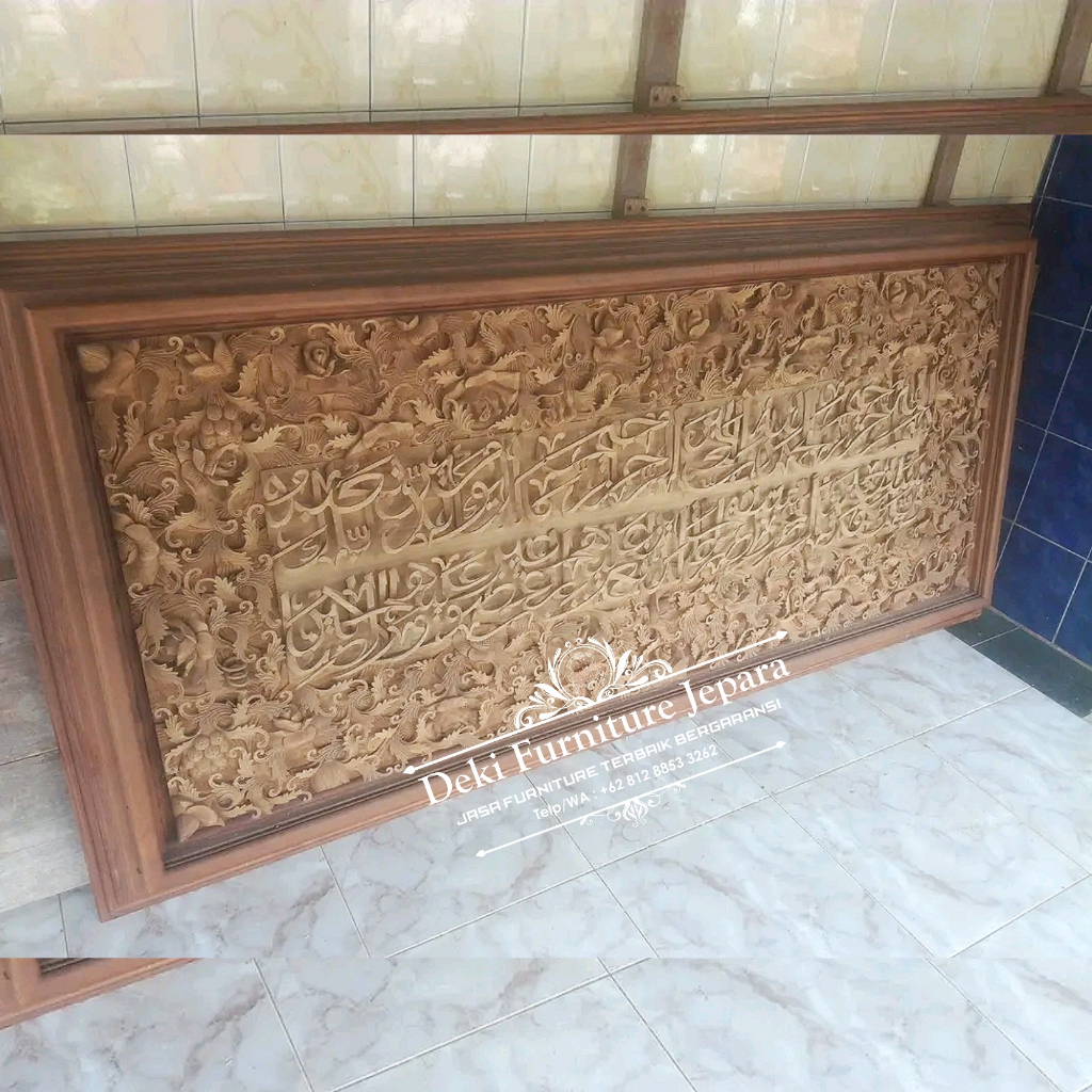 Kaligrafi Hiasan Dinding Ukuran Besar Ruang Tamu Seni Ukir Relief Ayat Kursi Kayu Jati