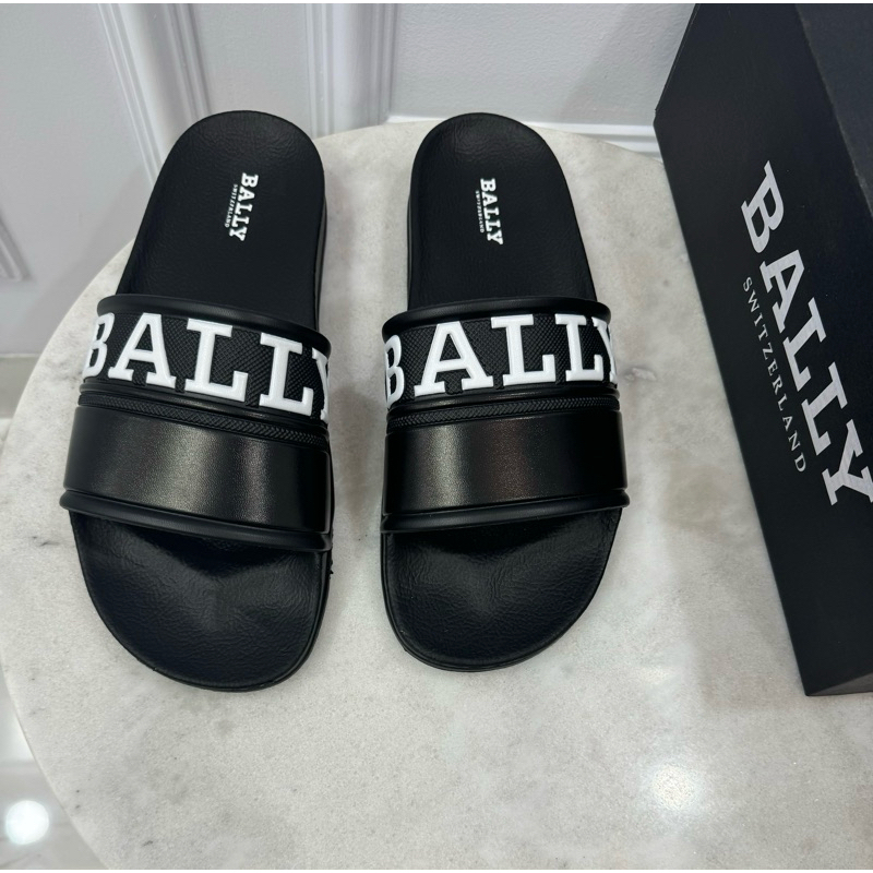 sandal slip on premium || BL|| HITAM TULISAN PUTIH