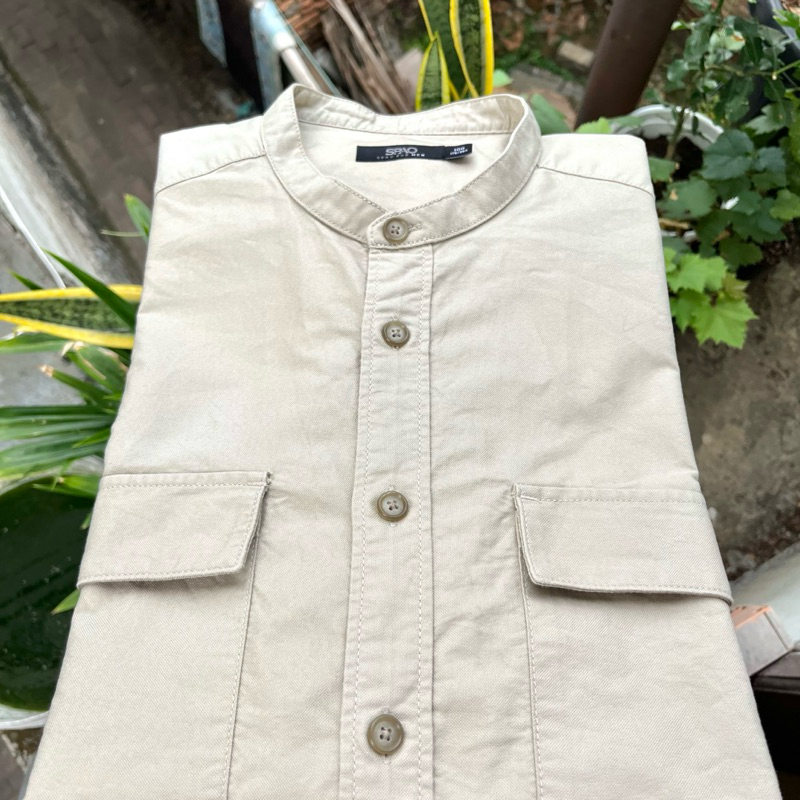 Kemeja Sanghai SPAO Workshirt Double Pocket Cream (L)