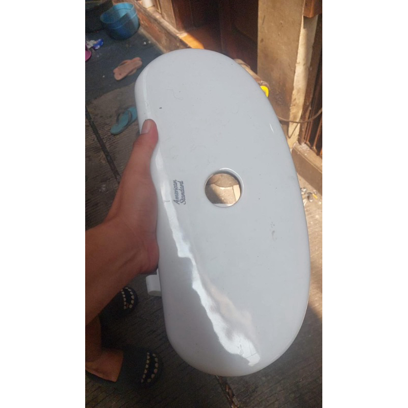 Tutup Tabung Tangki Kloset American Standard Winplus Putih (bekas)