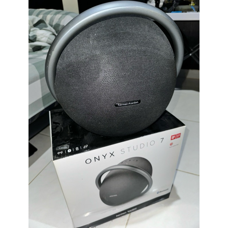 Harman kardon Onyx 7 second