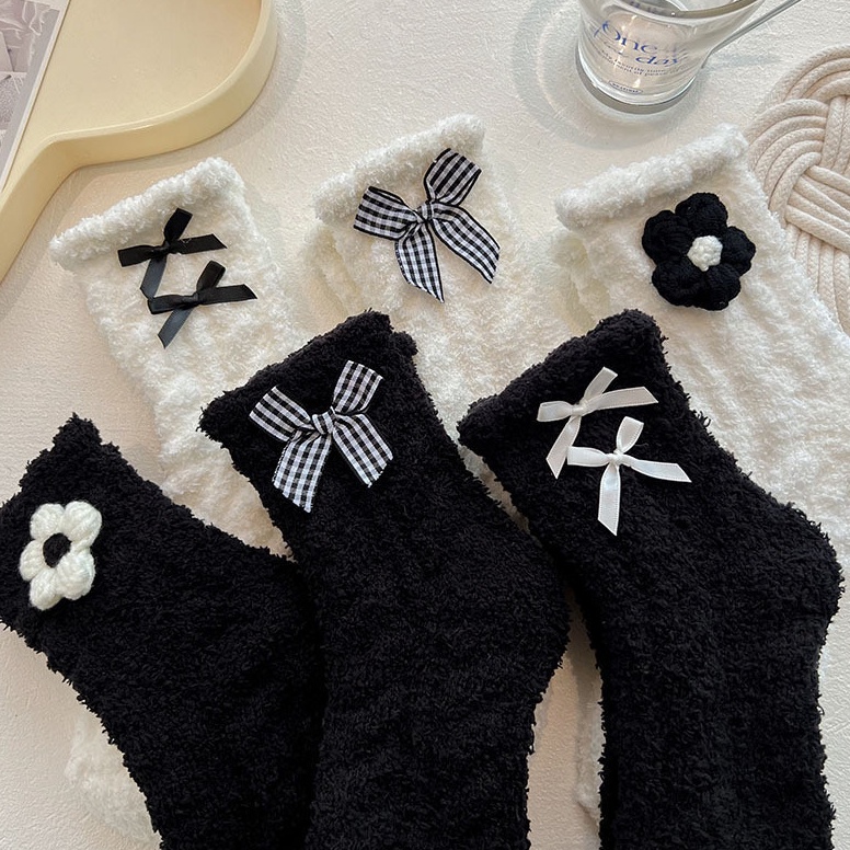 Barang Pilihan Little Maple  Yukka Premium Korean Socks  Kaos Kaki Korea Unik Lucu