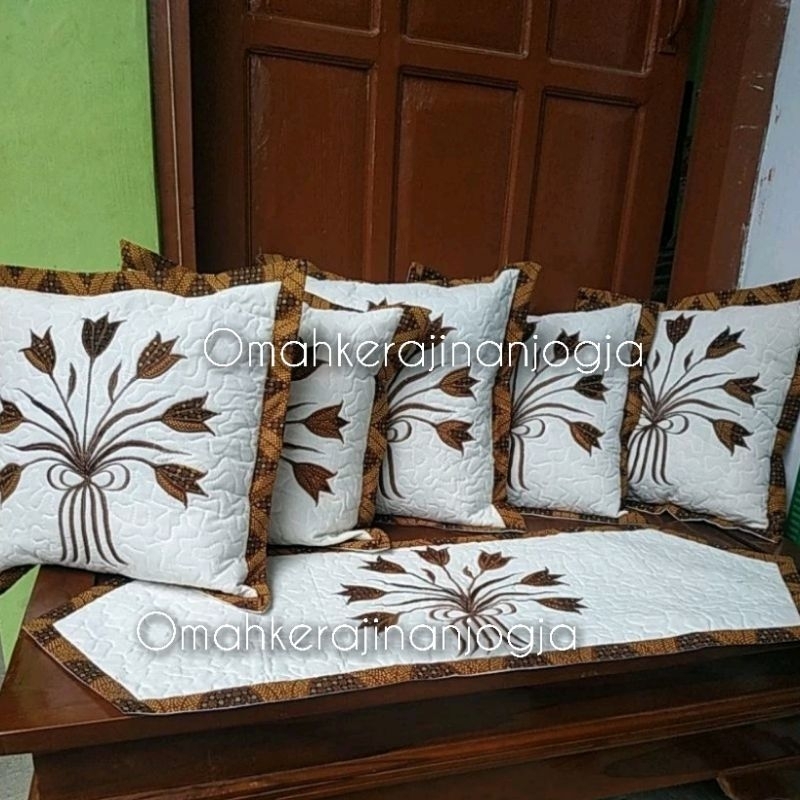 (5 Sarung Bantal + 1 Taplak Meja) Sarung Bantal Kursi Batik , Sofa Batik , Sarung Bantal , Souvernir