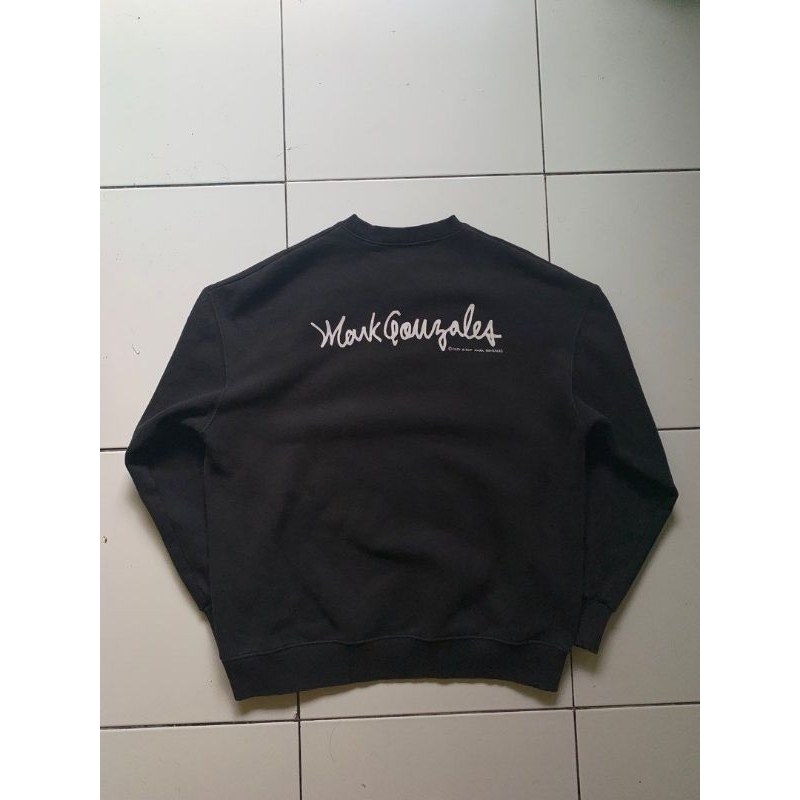 Crewneck Mark Gonzales