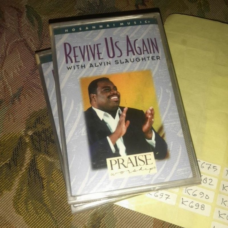 kaset pita rohani revive us again with alvin slaughter segelan(K670)