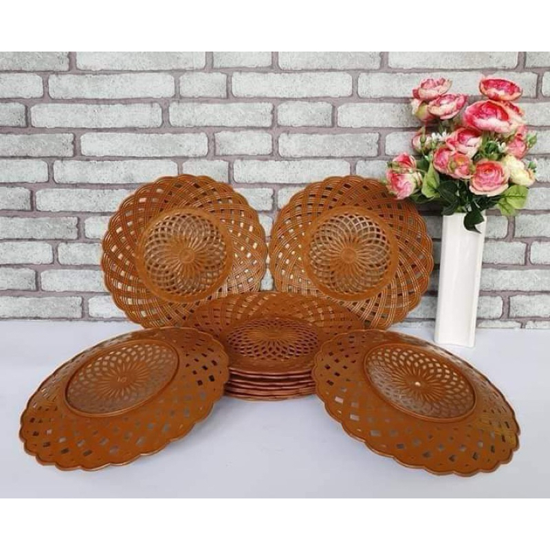 piring rotan, piring plastik isi 1 lusin