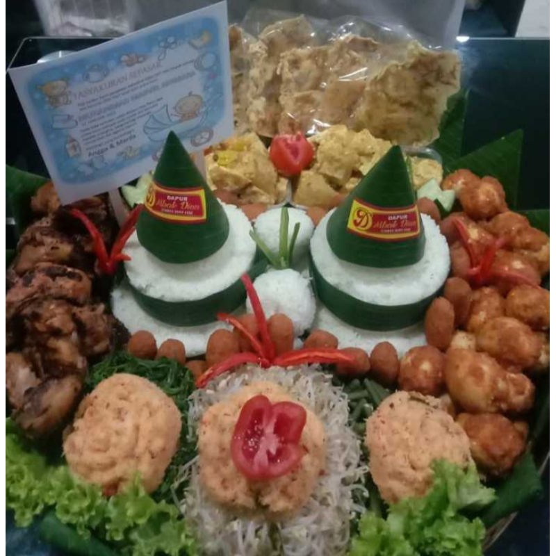 

Tumpeng brokohan/pindah rumah 20 orang