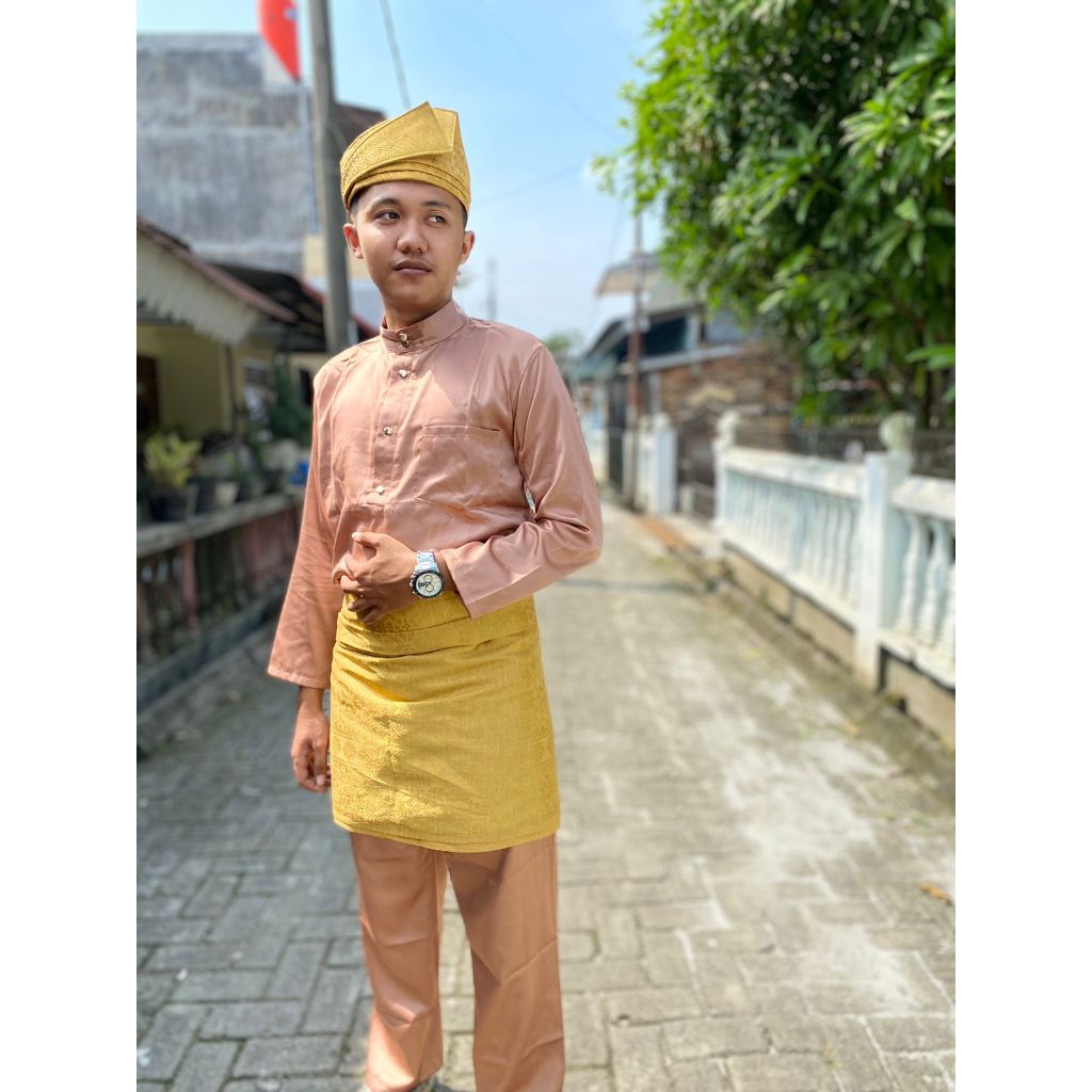 setelan baju melayu pria bahan satin Satu set baju melayu pria bahan satin Set baju satin murah