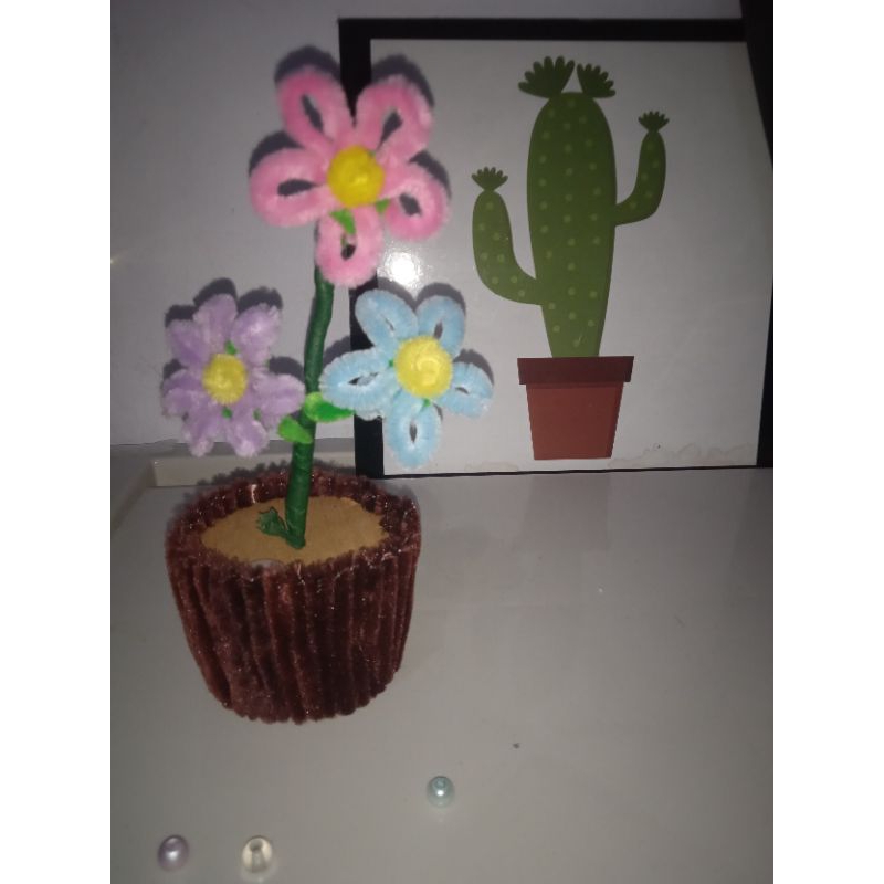 bunga kecil lucu, hiasan  meja, bunga warna warni, bunga gemes