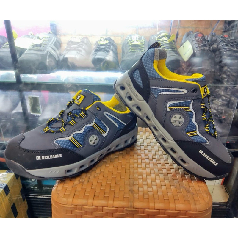 Sepatu Safety BLACK EAGLE VC-409B Original