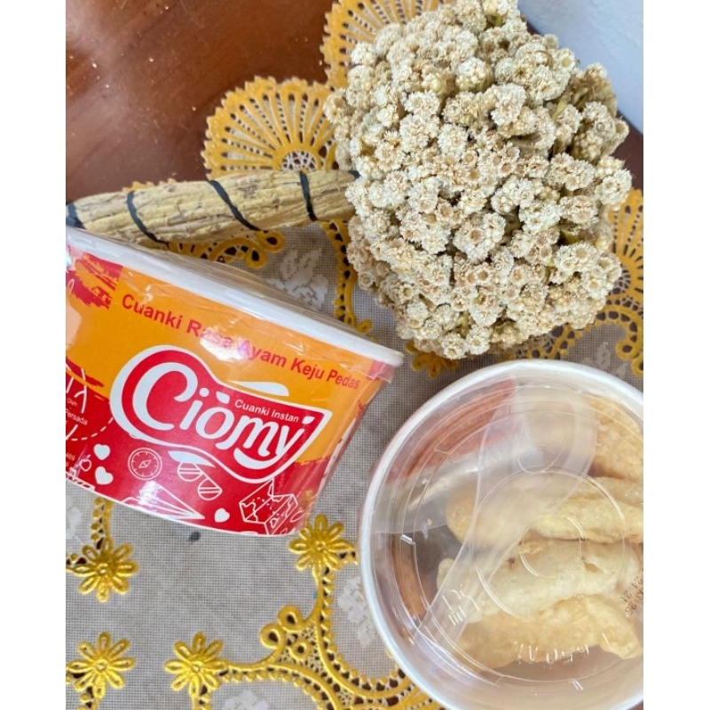 

Ciomy Cuanki Instant Cup Reguler - Chicken Cheese Spicy