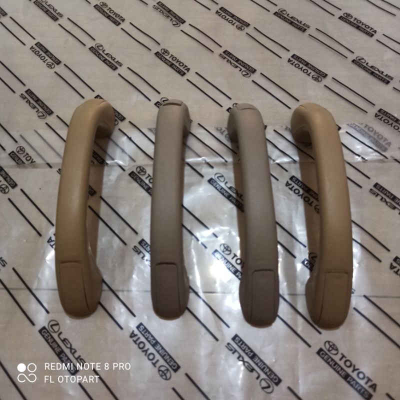 HANDLE HAND GRIP PEGANGAN TANGAN PLAFON MOBIL TOYOTA INNOVA FORTUNER