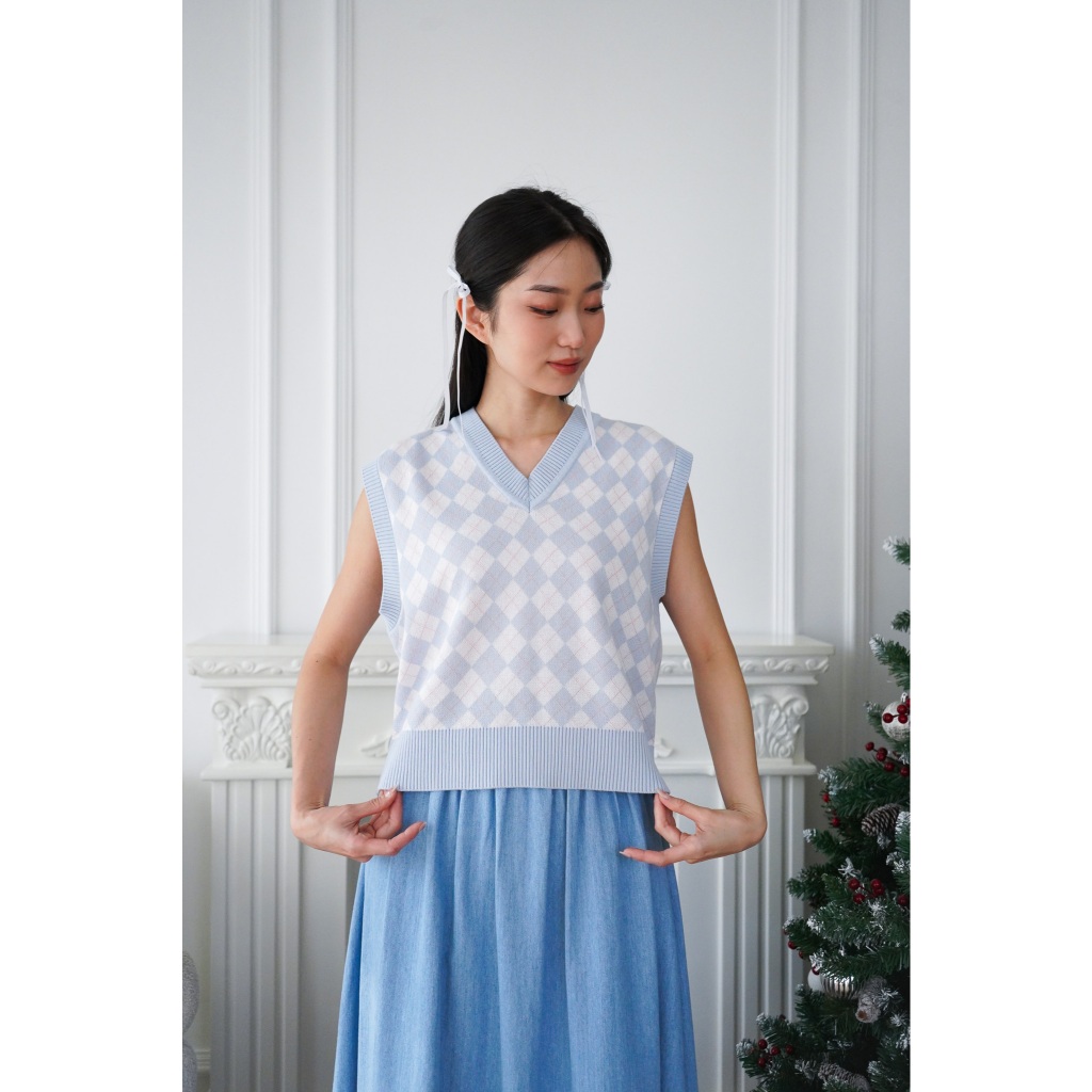 ULTRAVIOLET Collegiate Knit Vest 177 Blue Mini Argyle - Atasan Rajut Wanita Korean Style Kualitas Ek