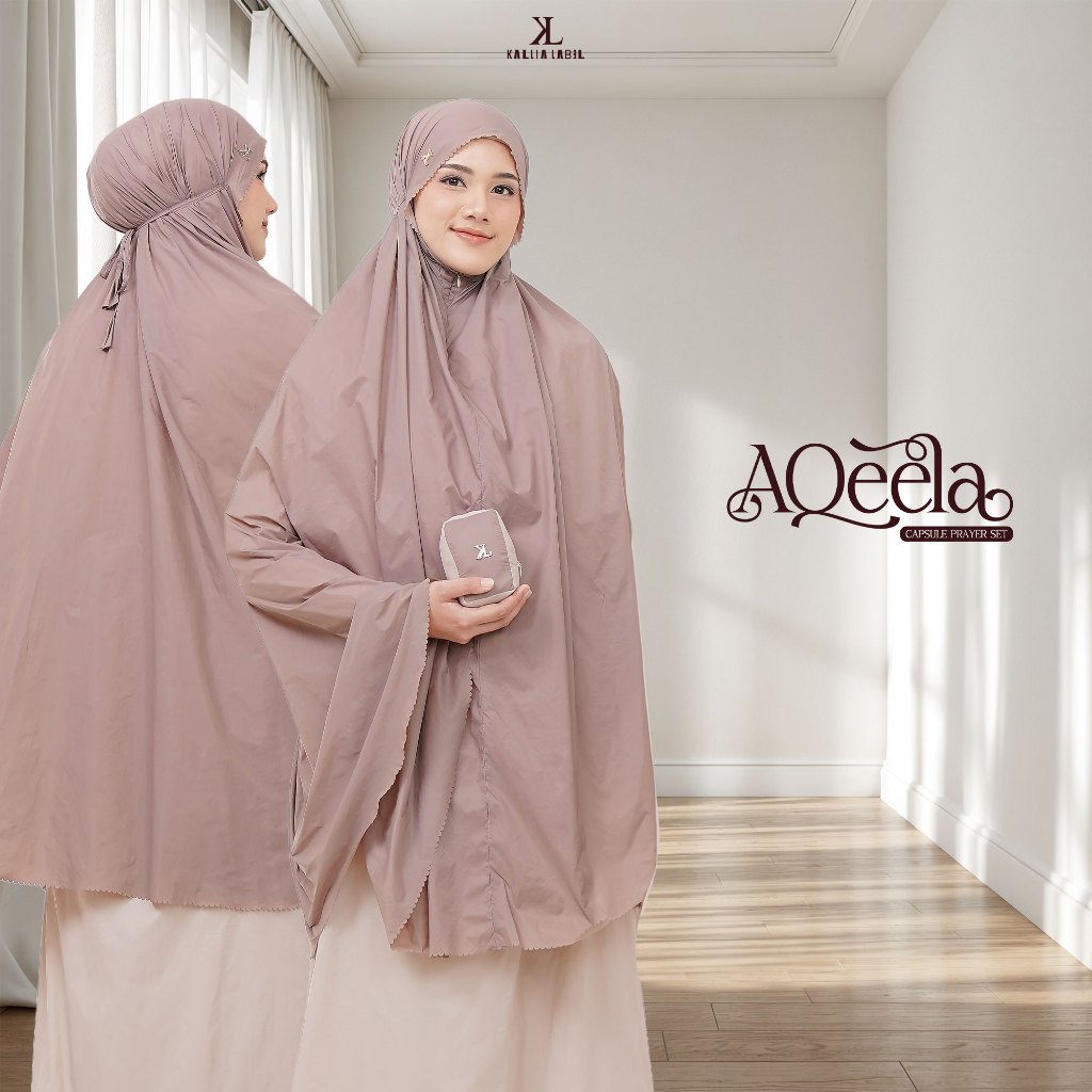 Kallia Label Aqeela Capsule Travel Prayer Set |  Packaging with box